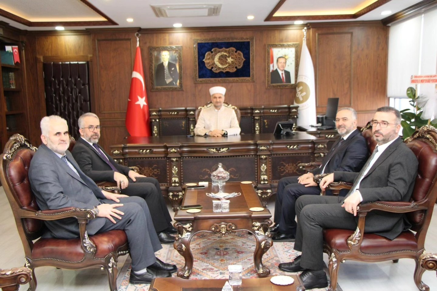 Amasya’nın yeni müftüsü İbrahim Yavuz görevine başladı
