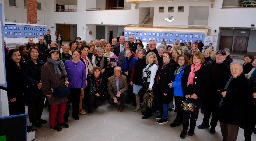 Anadolu Üniversitesi 60 yaş üstü Tazelenme Üniversitesi öğrencilerinden mandala sergisi
Anadolu Üniversitesi 60 yaş üstü Tazelenme Üniversitesi öğrencilerinden mandala sergisi