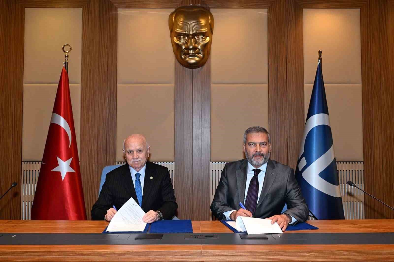 Anadolu Üniversitesi ile TÜKDES arasında iş birliği protokolü imzalandı
