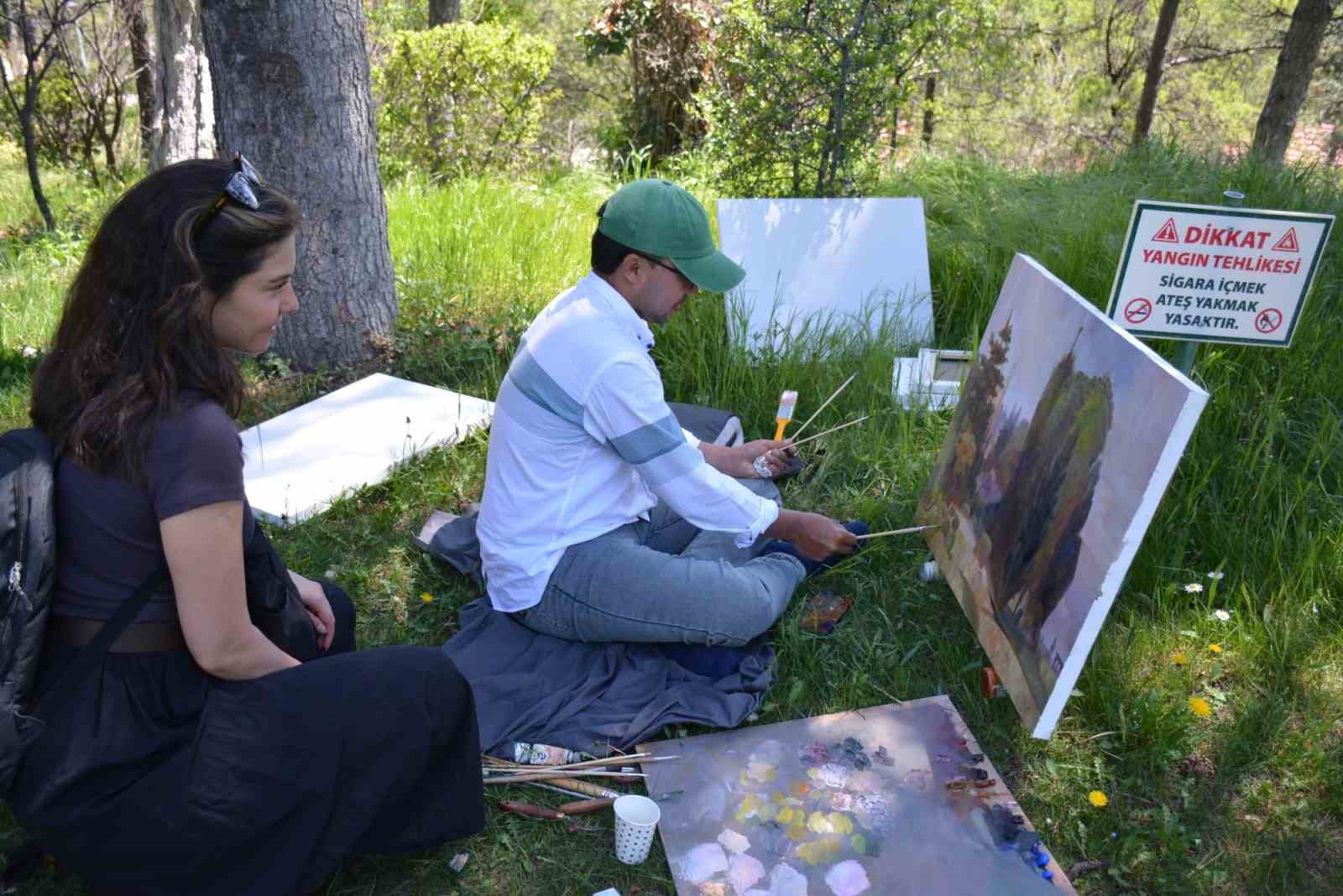Anadolu Üniversitesi Japon Bahçesinde "Açık Hava Resim Çalıştayı"
