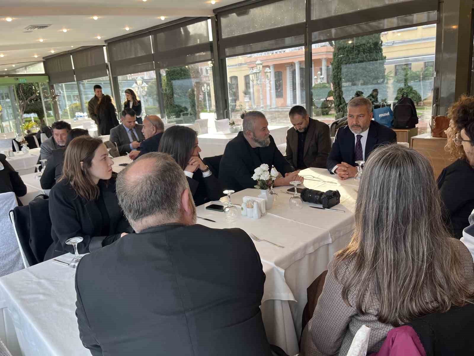 Anadolu Üniversitesi Rektörü Adıgüzel, basın mensuplarıyla buluştu
