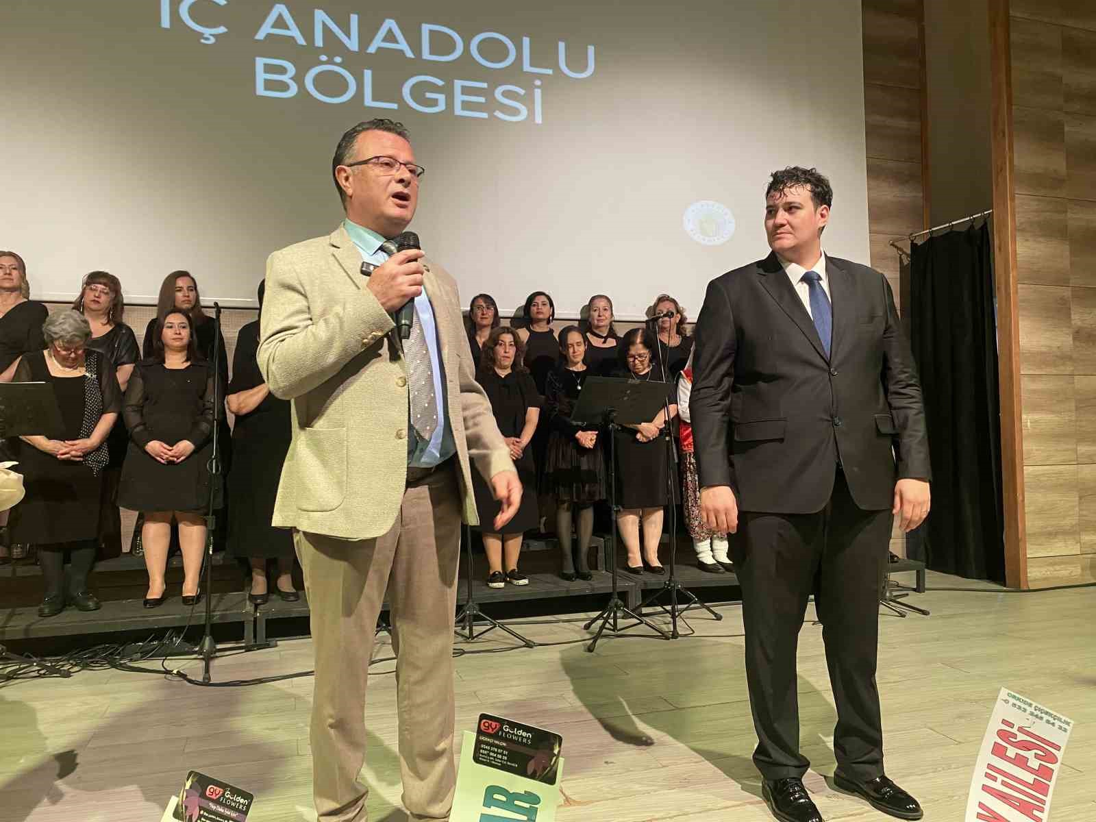 Anadolu’nun ezgileri Alaşehir’de yankılandı
