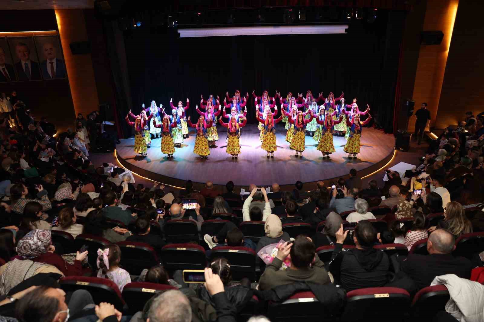 Anadolu’nun kültürel mirası Darıca’da sahnelendi
