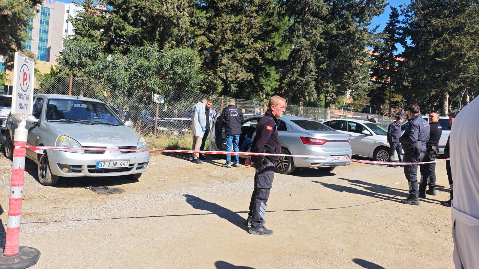 Anestezi teknikeri hastanenin otoparkında ölü bulundu
