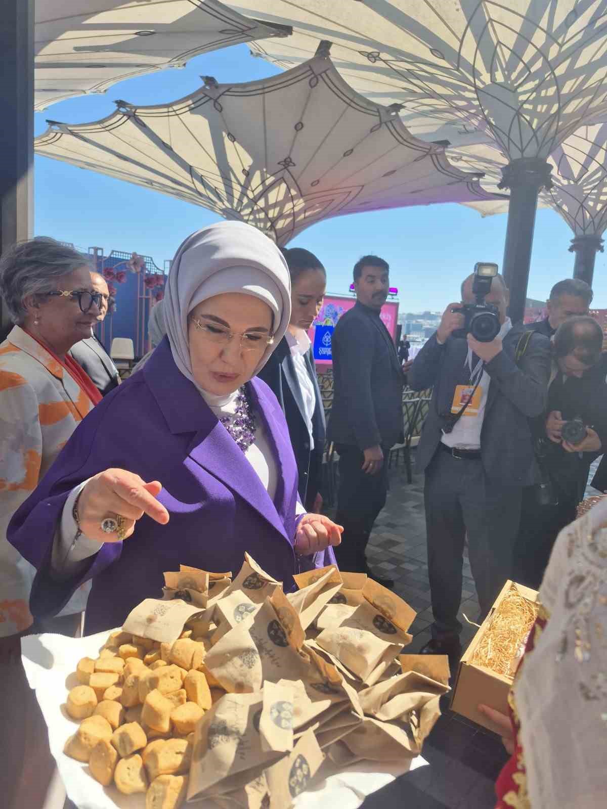 Ankara Kalkınma Ajansı, Cemre Çarşısı’nda yerel üretimi ve coğrafi işaretli ürünleri tanıttı
