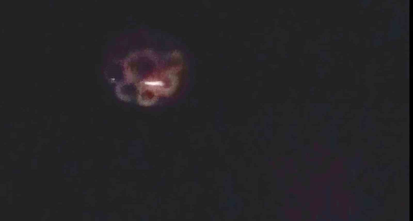 Ankara semalarında gizemli cisim: İki arkadaş o anları kaydetti
Ankara semalarında gizemli cisim: İki arkadaş o anları kaydetti