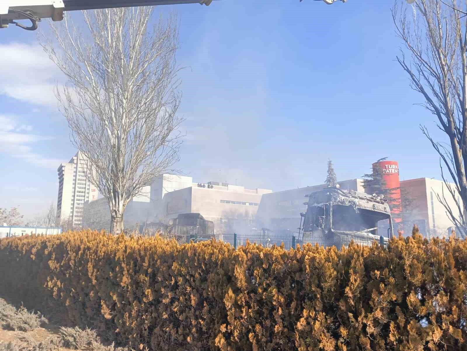 Ankara’da alkol yüklü tırlar alev aldı
