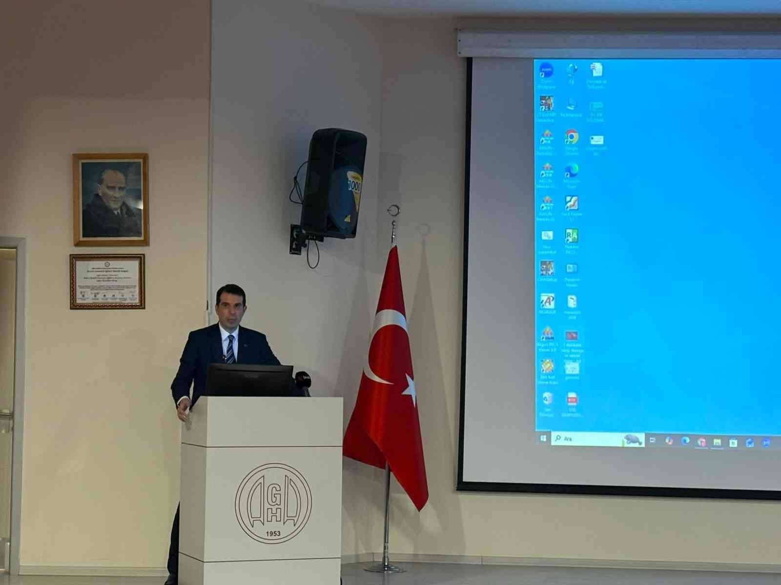 Ankara’da ‘Dünya Tüberküloz Günü’ sempozyumu düzenlendi
Ankara’da ‘Dünya Tüberküloz Günü’ sempozyumu düzenlendi