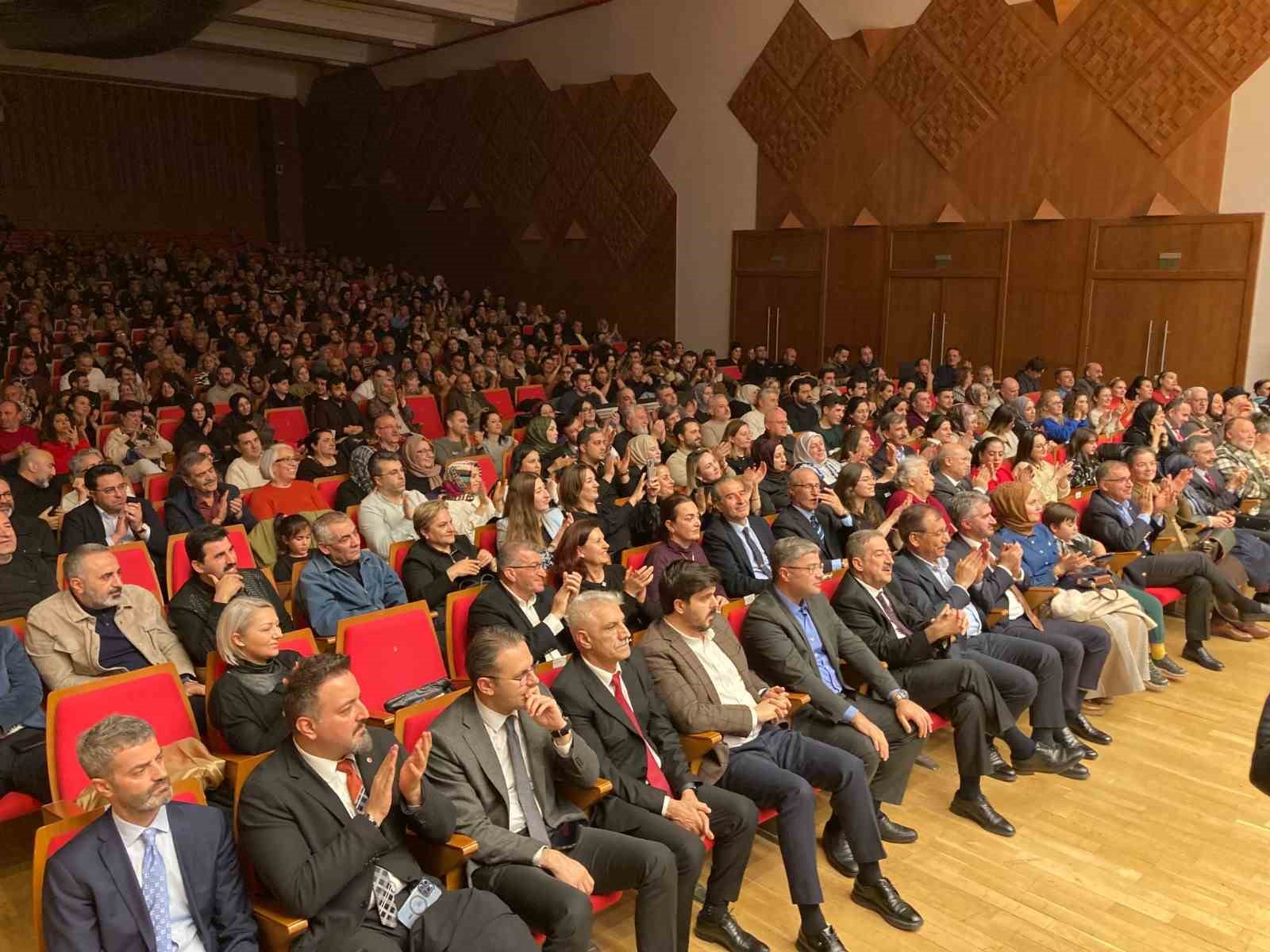 Ankara’da Erzurum rüzgarı esti
