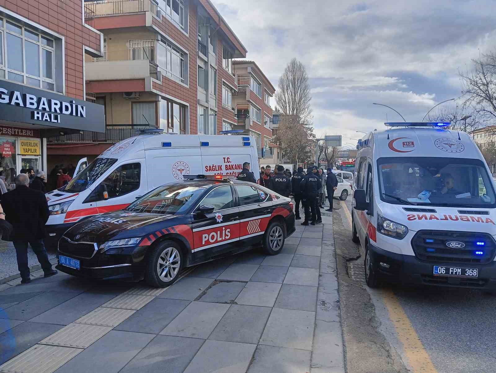 Ankara’da eski eşini ağır yaralayan şahıs, kayınvalidesini öldürüp intihar etti
