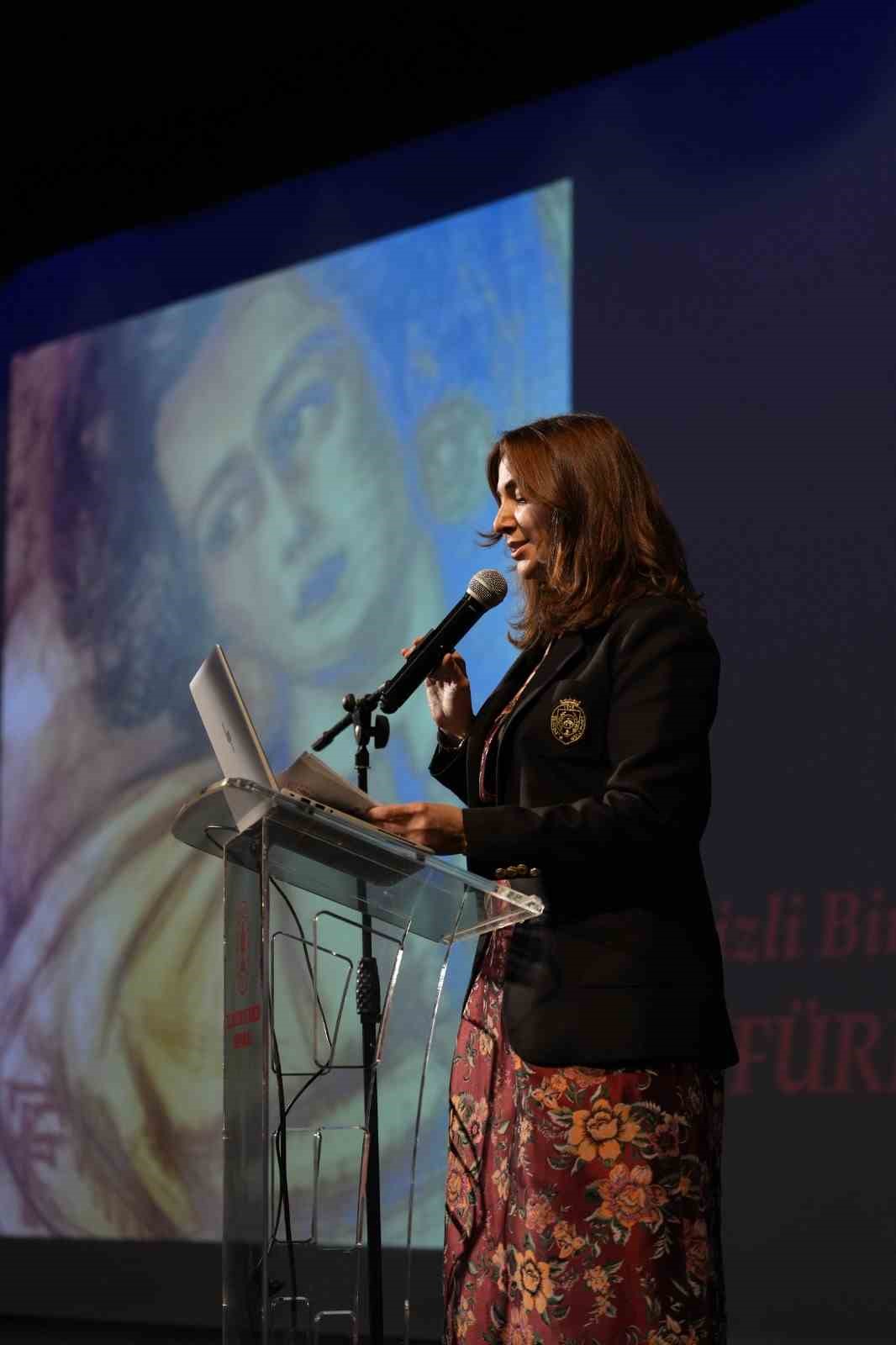 Ankara’da Füreya Koral söyleşisi: Osmanlı’dan Cumhuriyet’e uzanan sanat yolculuğu anlatıldı
