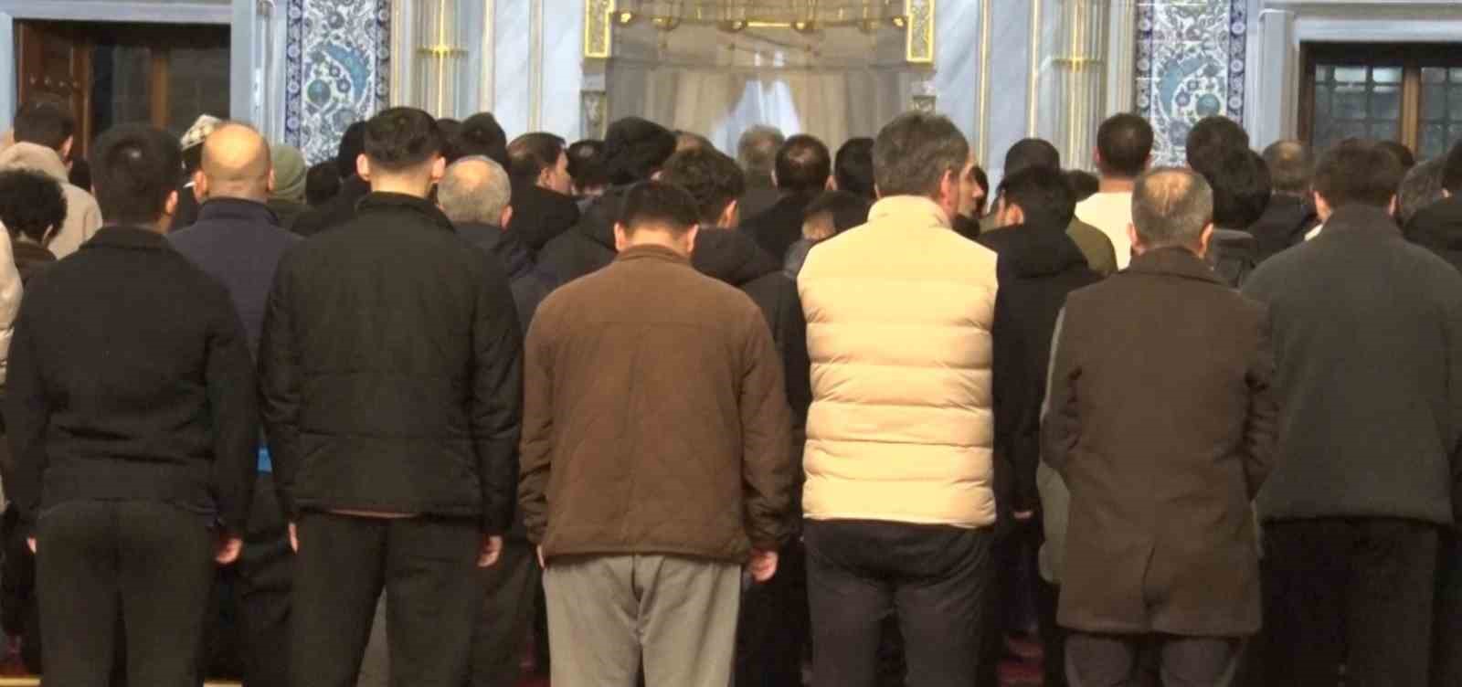 Ankara’da ilk teravih heyecanı
