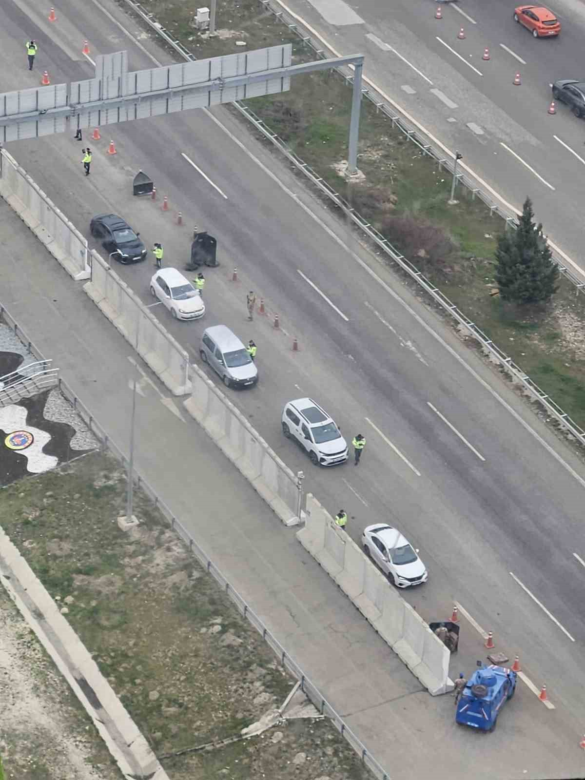 Ankara’da jandarmadan bayram öncesi helikopterli trafik denetimi
