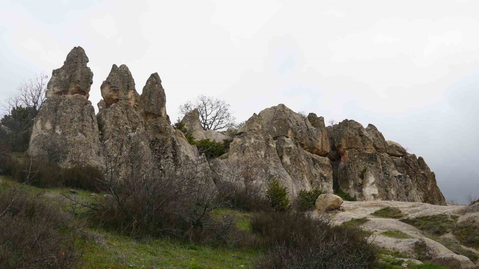 Ankara’da Kapadokya’yı andıran doğa harikası: Abacı Peribacaları
