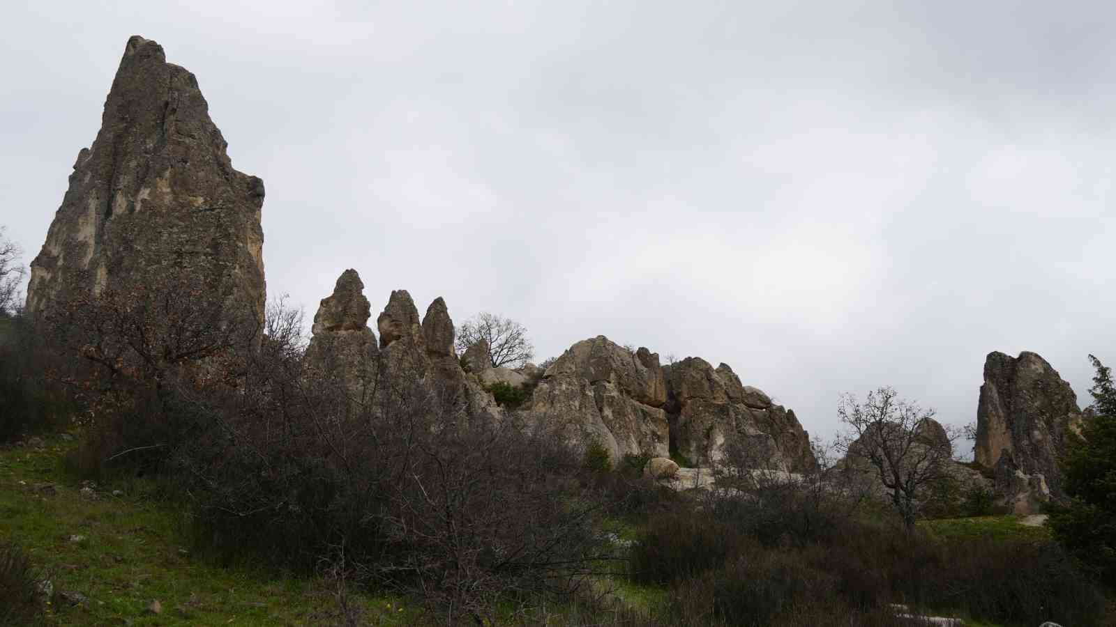 Ankara’da Kapadokya’yı andıran doğa harikası: Abacı Peribacaları
