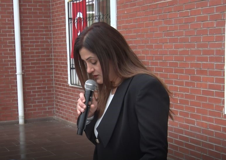 Ankara’da öğrencilerden 6 Şubat depreminde hayatını kaybedenler için saygı duruşu
