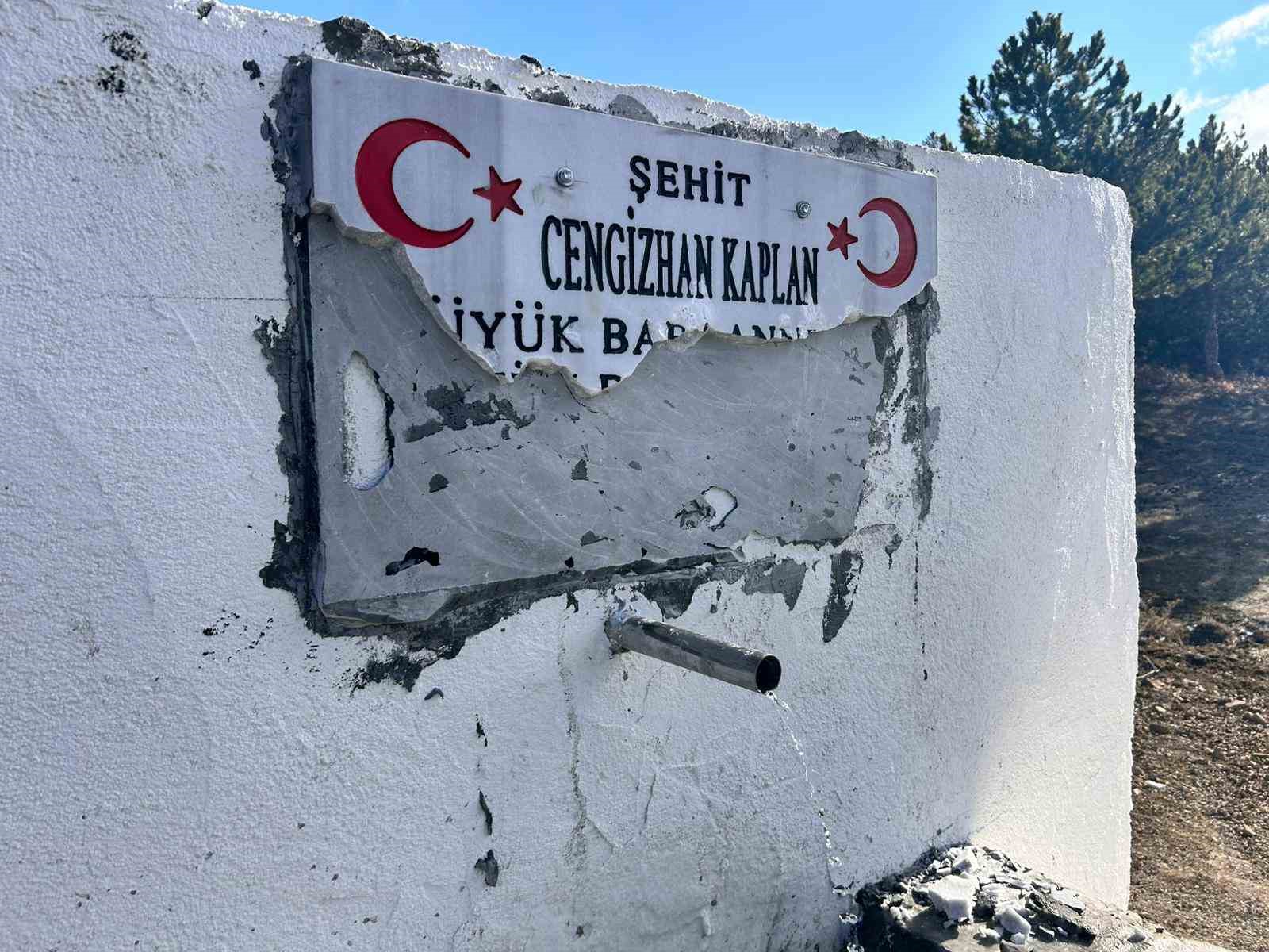 Ankara’da şehit anısına yaptırılan hayrat çeşmesine zarar verildi: Aile tehdit edildiğini iddia etti

