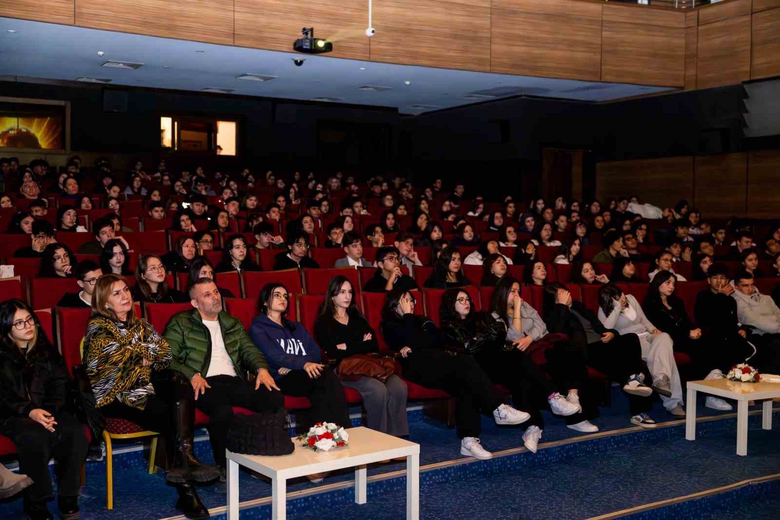 Ankara’da uyuşturucuyla mücadelede gençlere yönelik farkındalık etkinliği
