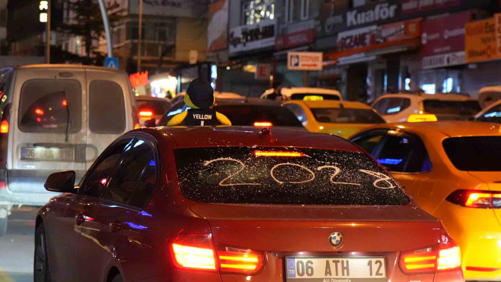 Ankara’da yeni yıl coşkuyla karşılandı
