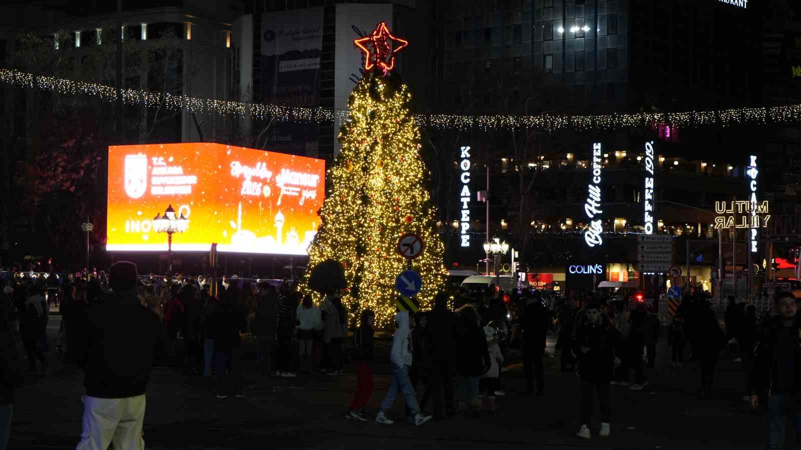 Ankara’da yeni yıl coşkuyla karşılandı

