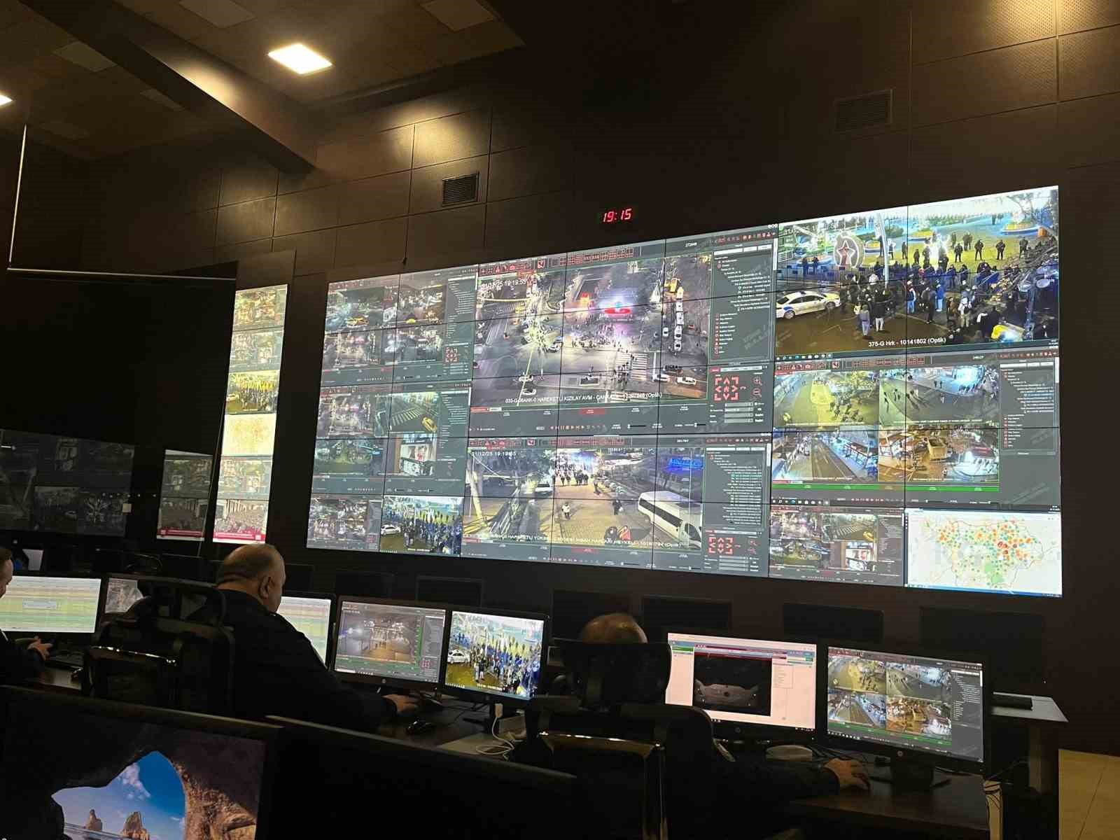 Ankara’da yılbaşı tedbirleri: 641 noktada 2 bin 684 ekip görev başında
