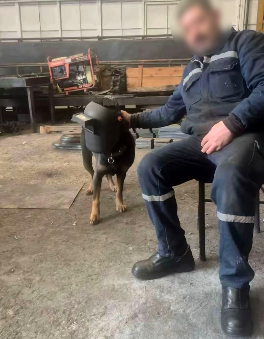 Ankara’da zihinsel engelli çalışanı ayağından vince astıkları iddiasıyla yargılanan 3 sanık tahliye edildi
