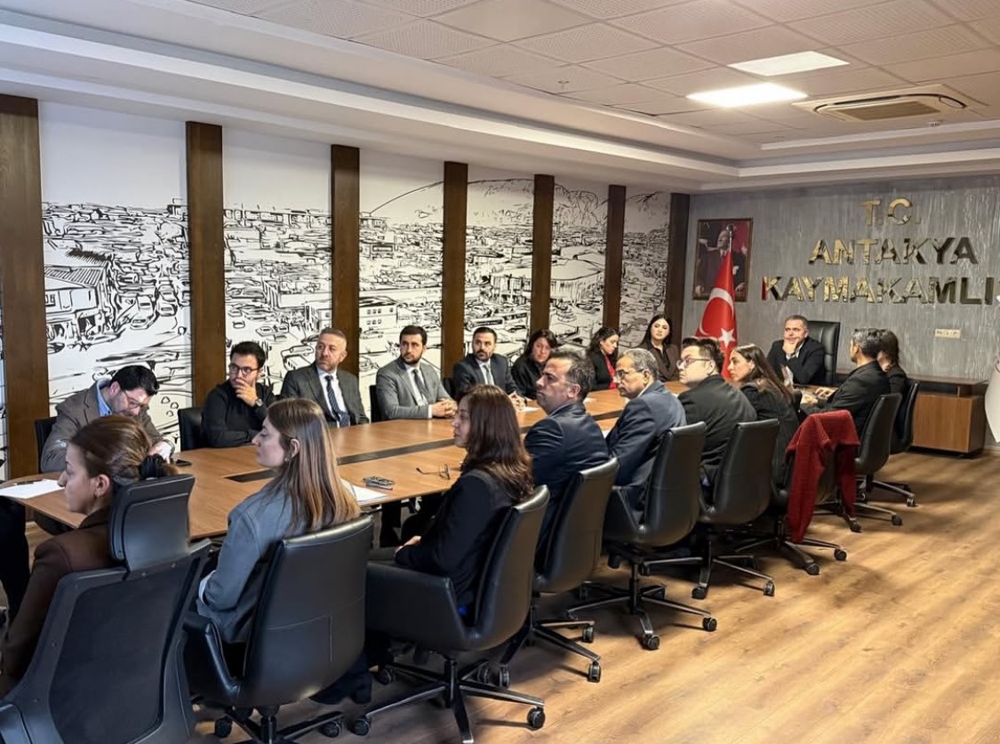 Antakya’da kadına yönelik şiddetle mücadele toplantısı gerçekleştirildi
