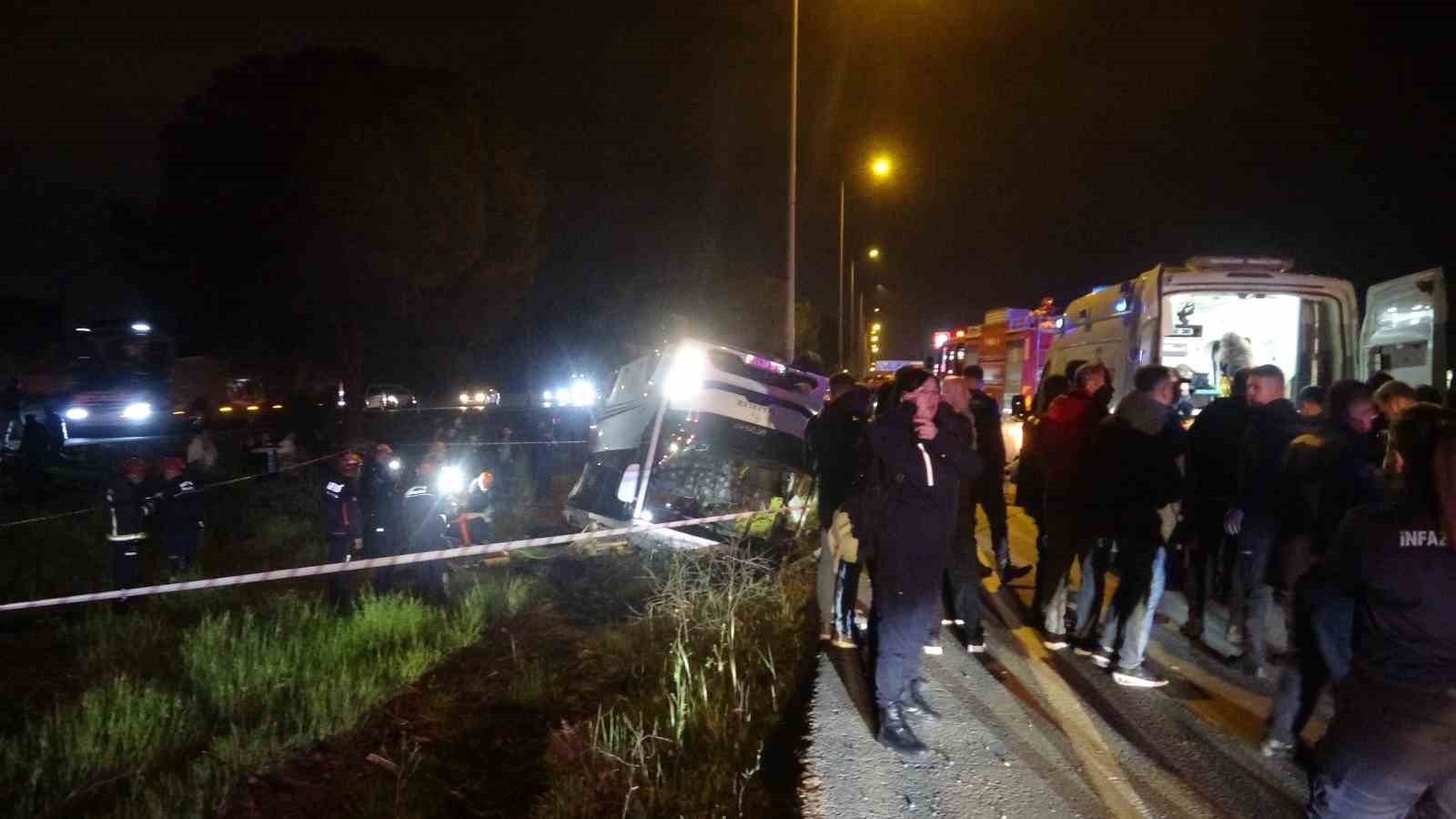 Antalya Cumhuriyet Başsavcıvekili Tabar: "16 infaz koruma memurumuz yaralandı, ciddi boyutta bir yaralanma yok"
Antalya Cumhuriyet Başsavcıvekili Tabar: "16 infaz koruma memurumuz yaralandı, ciddi boyutta bir yaralanma yok"