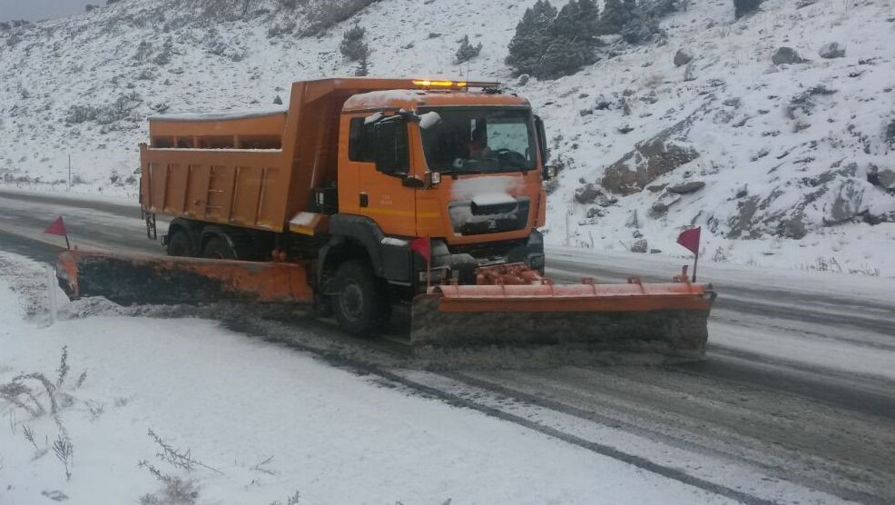 Antalya-Konya kara yolunda kar etkisini artırdı

