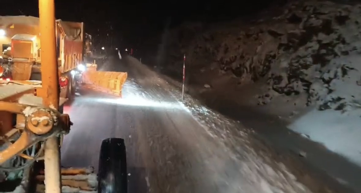 Antalya-Konya karayolunda kar yağışı başladı
