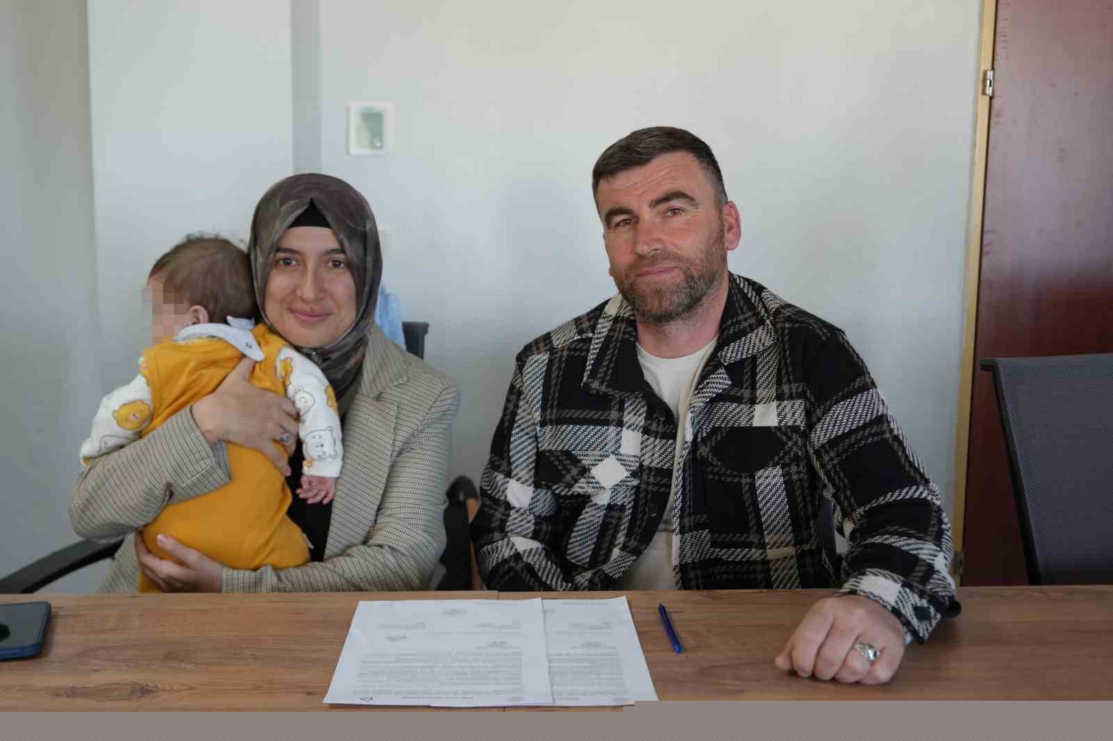 Antalya’da 10 çocuk yeni ailesine kavuştu: "Kendim doğurmuş gibiyim"
