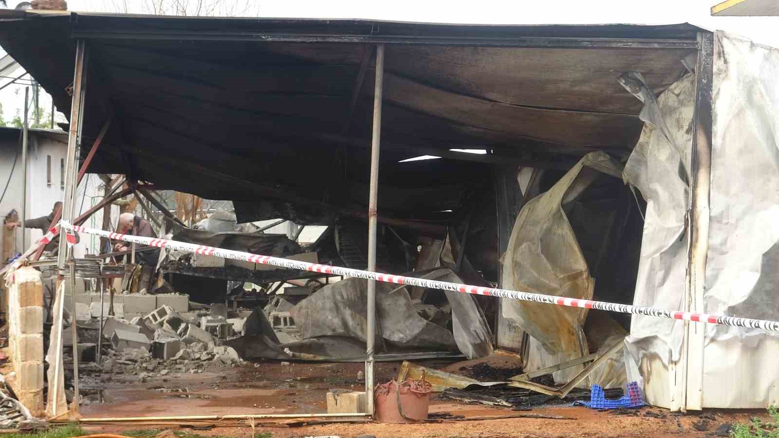 Antalya’da 5’i çocuk 6 kişinin öldüğü yangında sera sahibi tutuklandı
