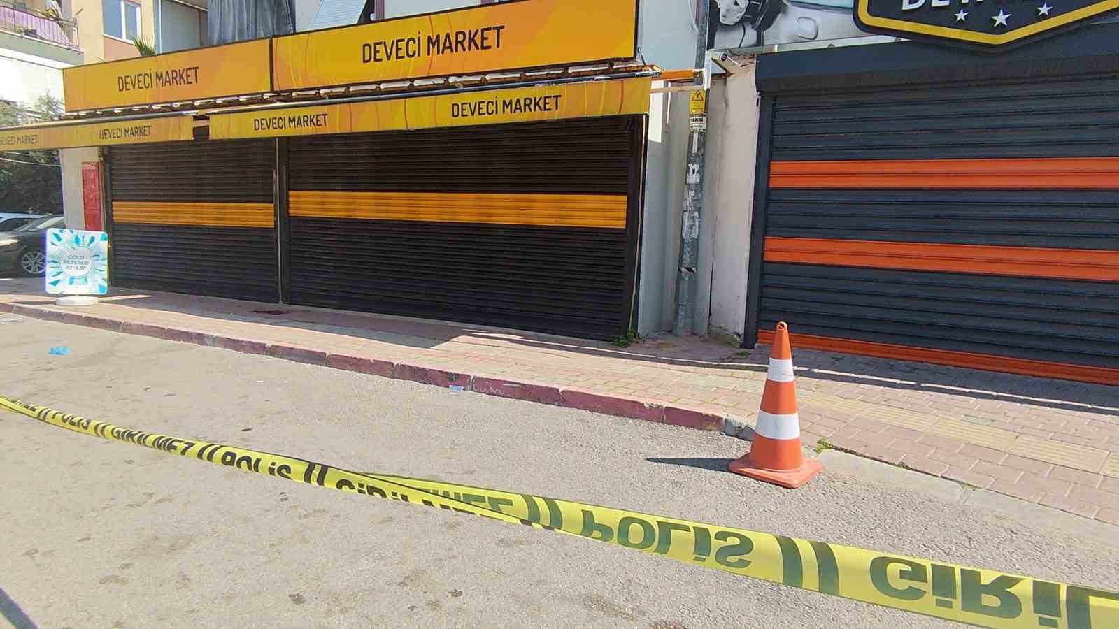 Antalya’da esnaf kavgası kanlı bitti: 1 ölü, 2 yaralı
