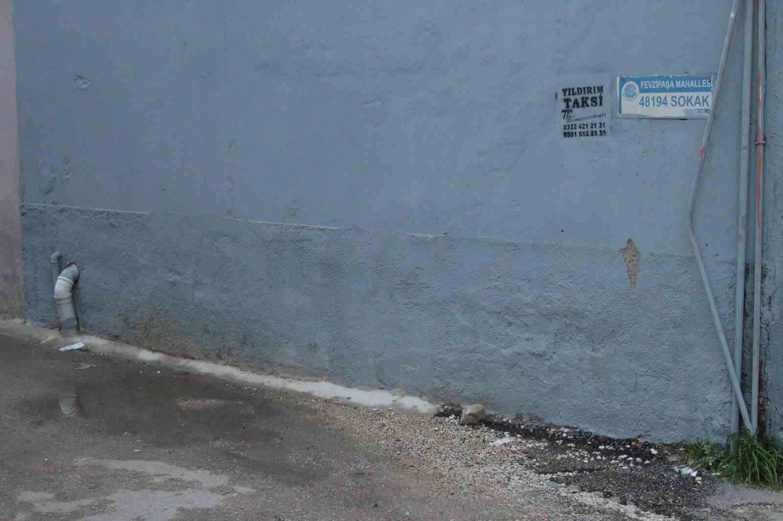 Antalya’da kaybolan çocuk, 600 kilometre uzakta Adana’da bulundu
Antalya’da kaybolan çocuk, 600 kilometre uzakta Adana’da bulundu