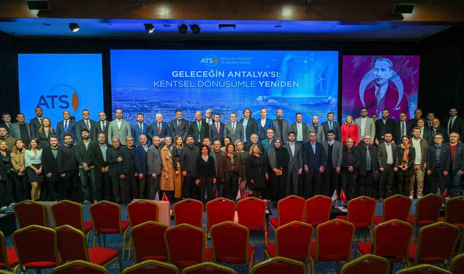 Antalya’da kentsel dönüşüm masaya yatırıldı
Antalya’da kentsel dönüşüm masaya yatırıldı