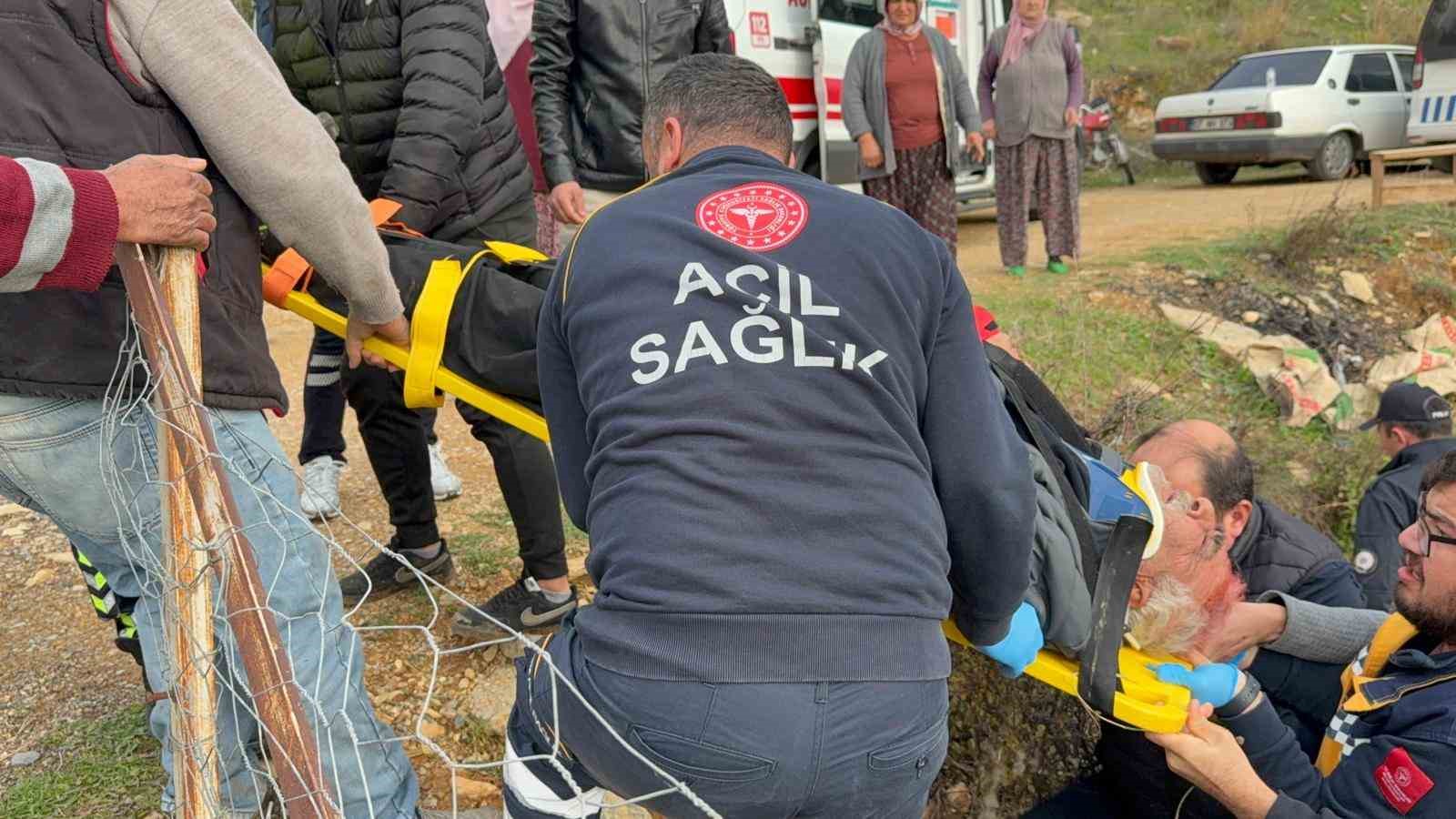 Antalya’da motosiklet uçuruma yuvarlandı: 2 yaralı
