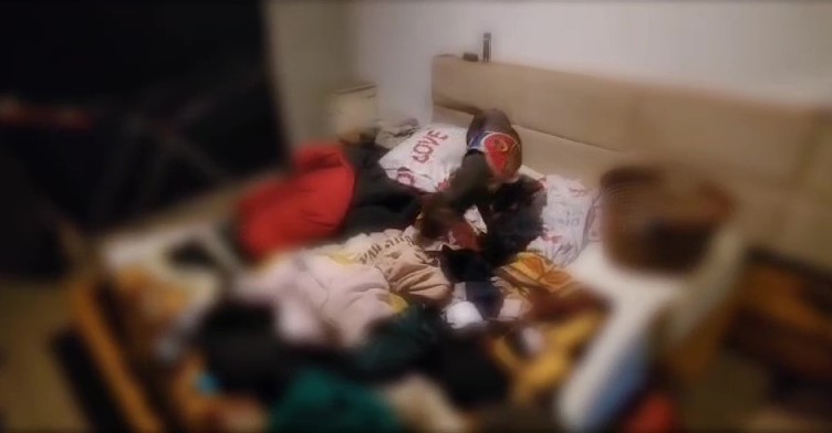 Antalya’da operasyon yapılan evde çok sayıda silah ele geçirildi
