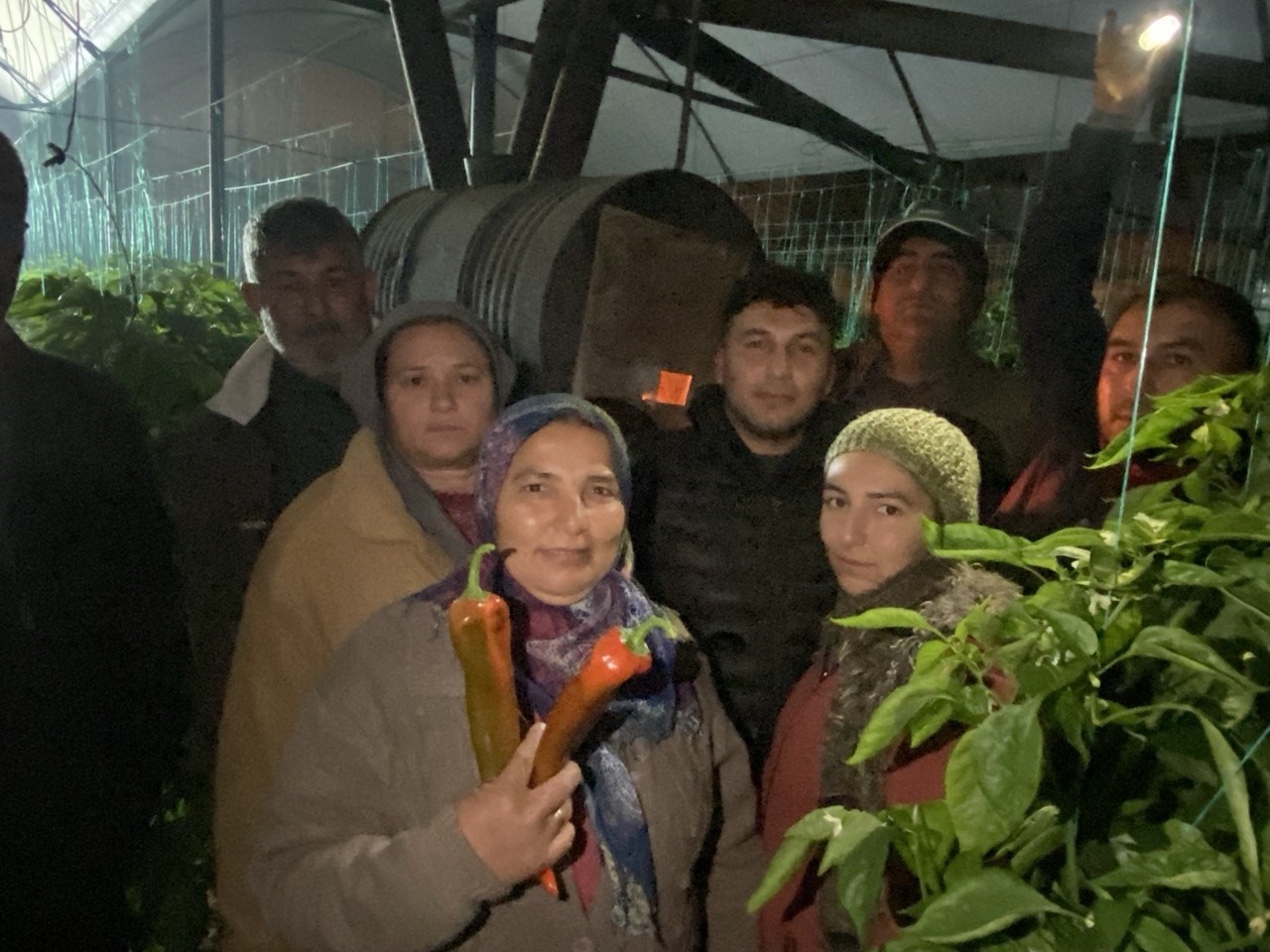 Antalya’da üretici don nöbetinde
Antalya’da üretici don nöbetinde