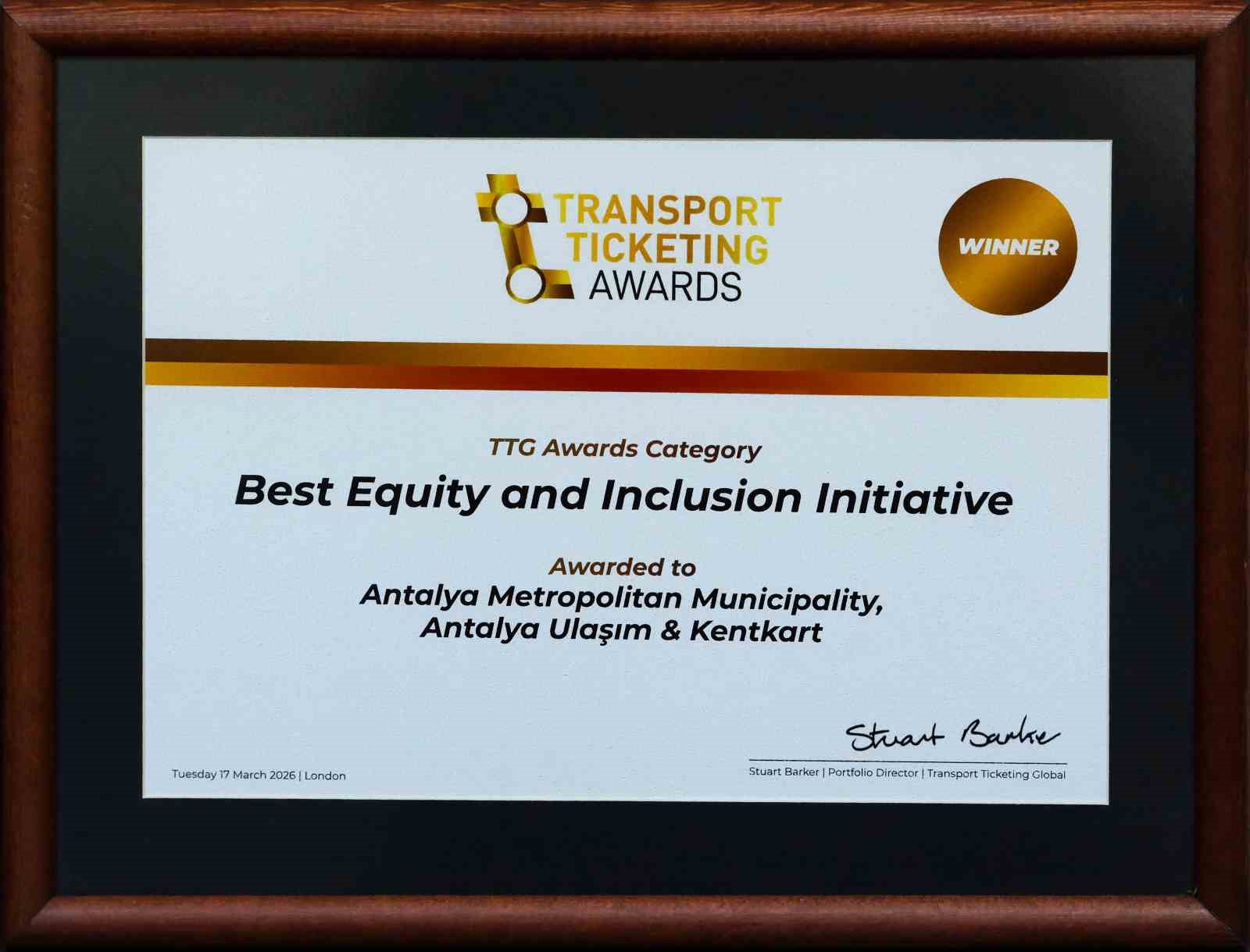 Antalyakart Londra’dan birincilikle döndü: "Mobil Engelli Bildirimi" ödül kazandırdı
