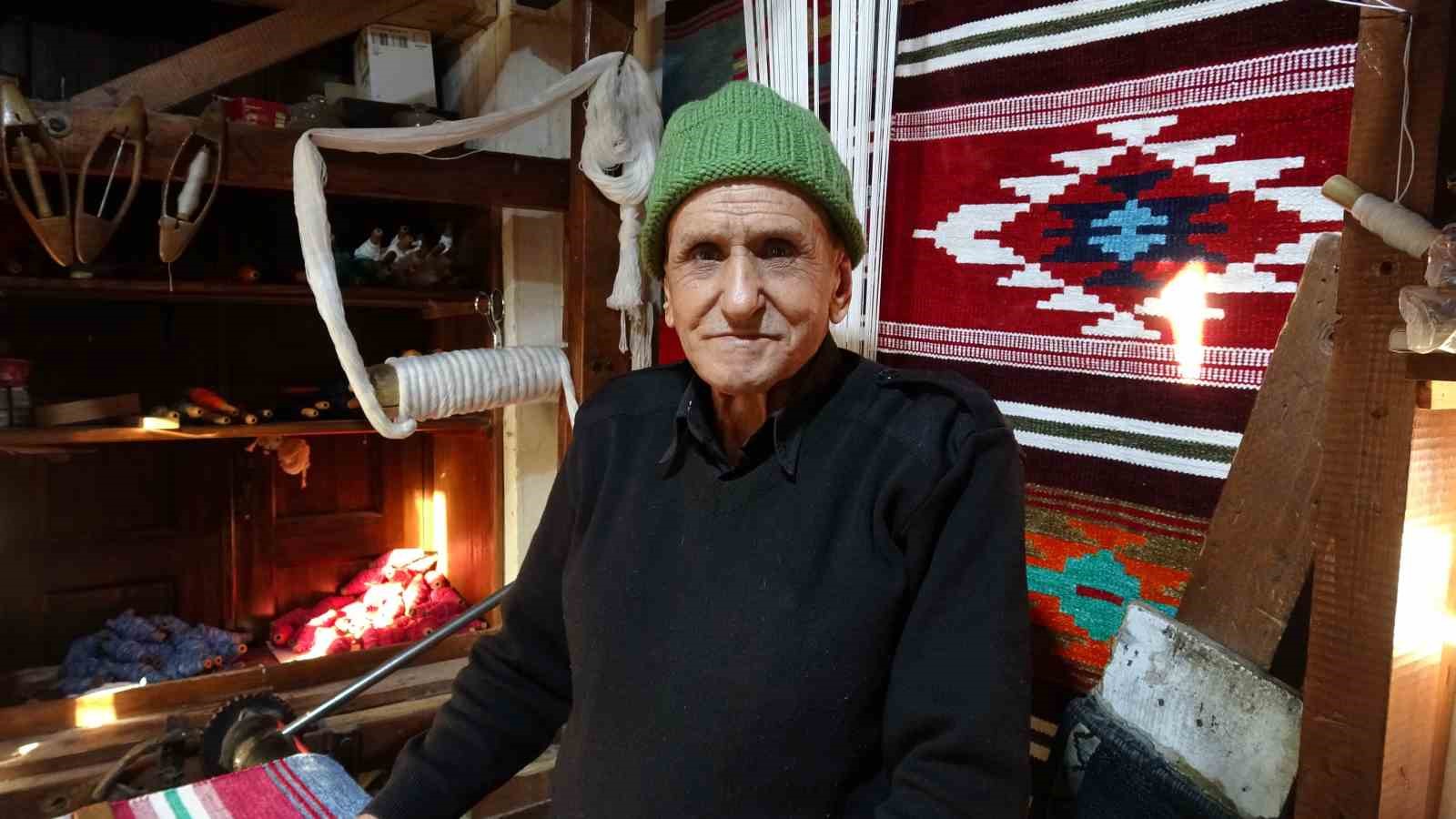 Antep kilimini yaşatmak için 80 yıldır tezgah başında
