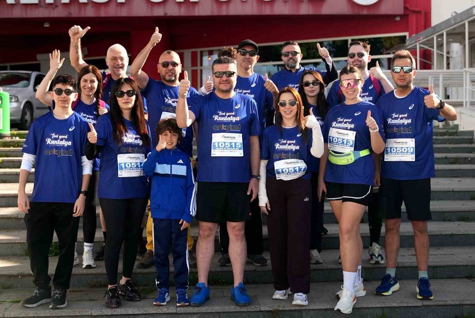 ANTGİAD Runtalya’da otizm farkındalığı için koştu
