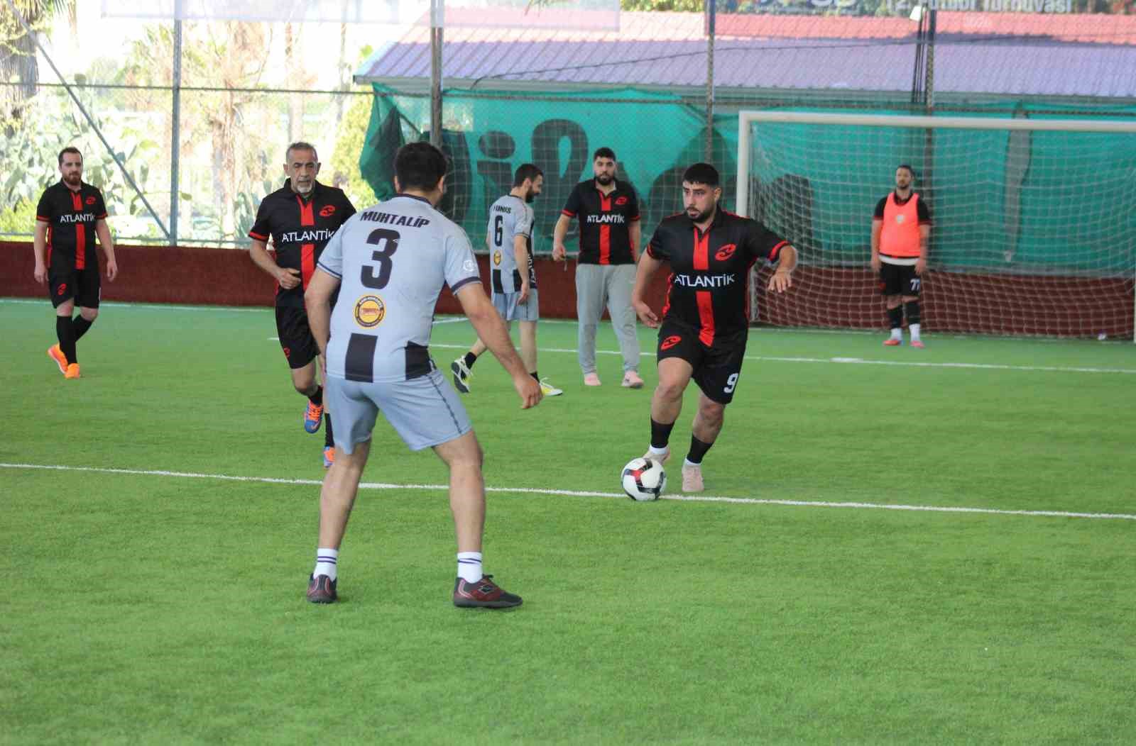AOSB Futbol Turnuvası’nda üçüncü hafta
AOSB Futbol Turnuvası’nda üçüncü hafta
