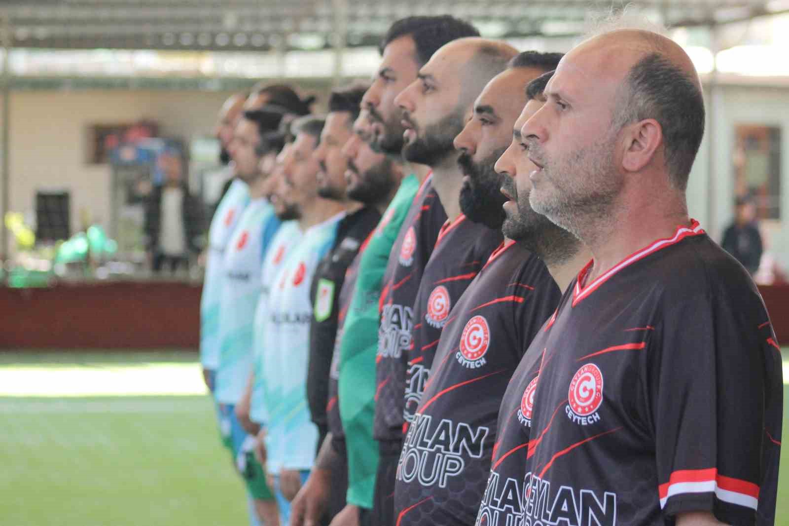 AOSB Futbol Turnuvası’nda üçüncü hafta
AOSB Futbol Turnuvası’nda üçüncü hafta