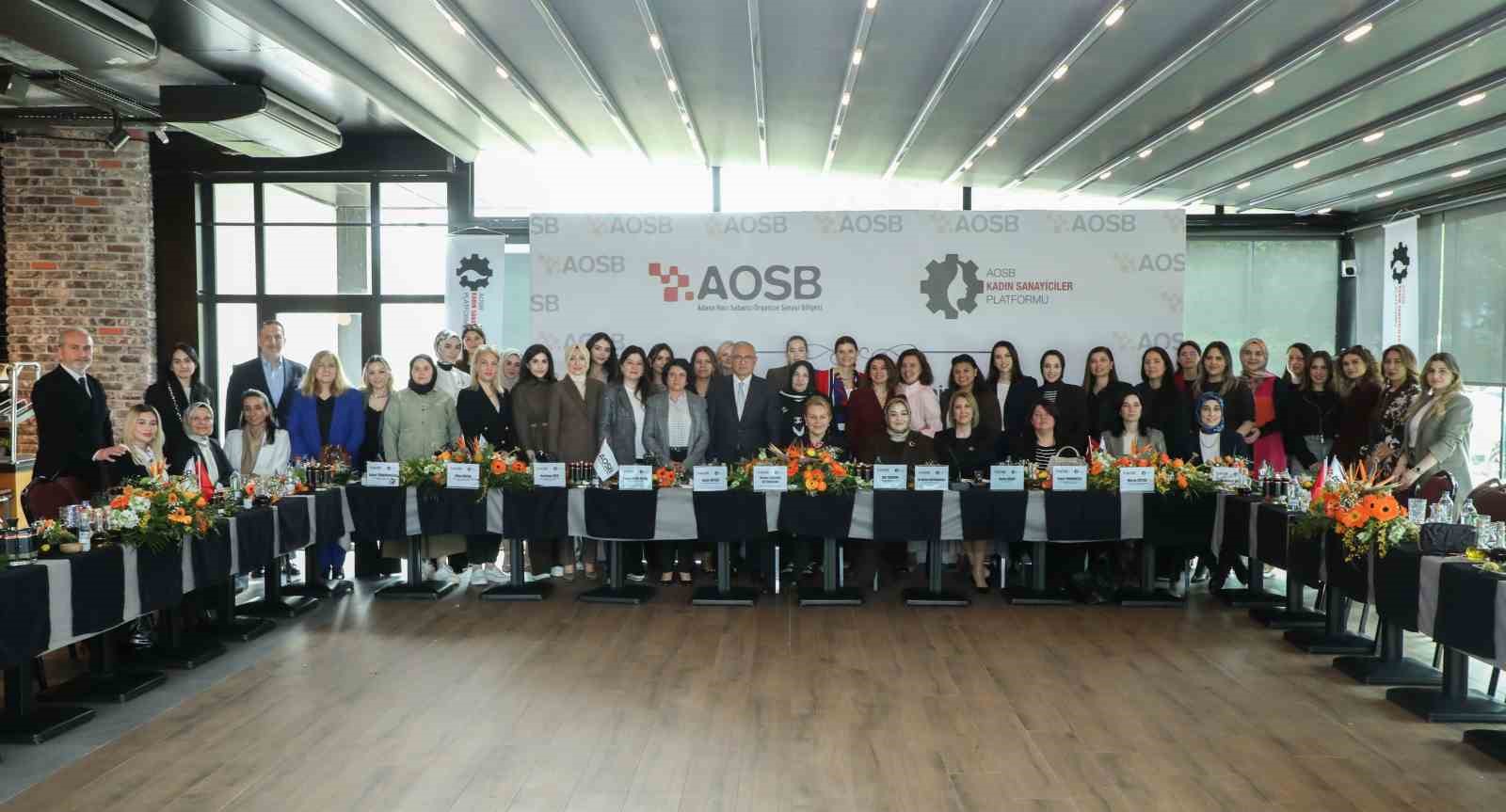AOSB’de iş dünyasinda kadin liderliğinin dönüşümü konuşuldu
