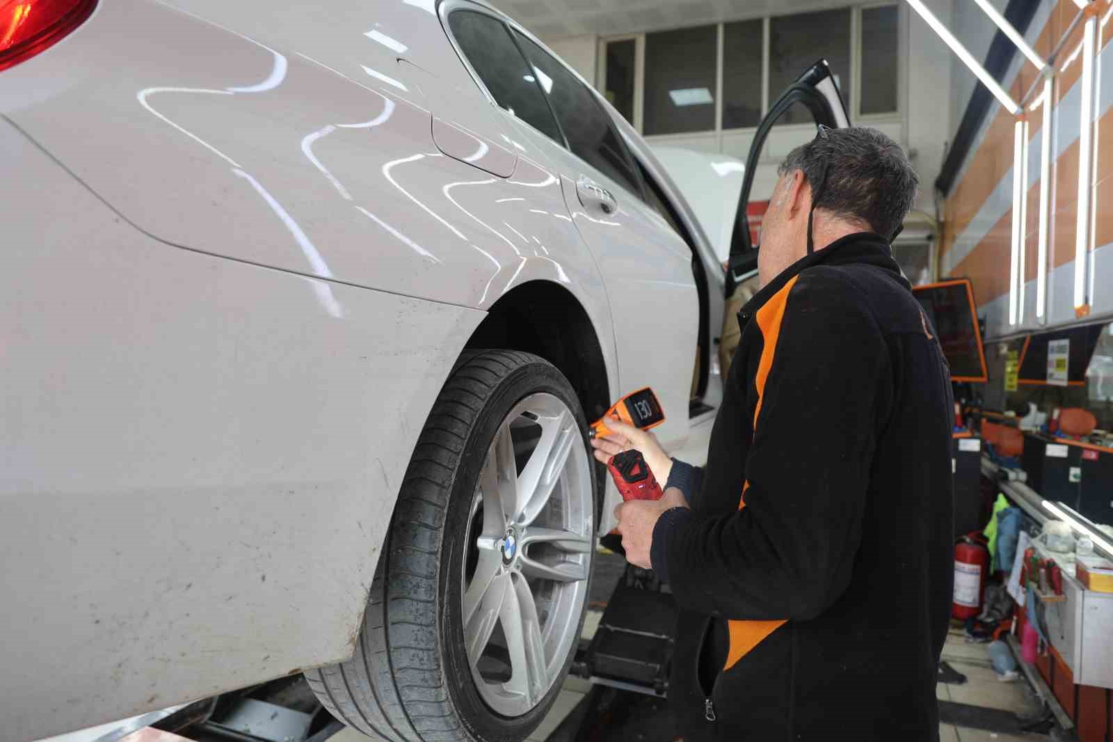 Araç sahiplerine kaza sonrası değer kaybı uyarısı: "Telefonla arayanlara itimat etmeyin"
