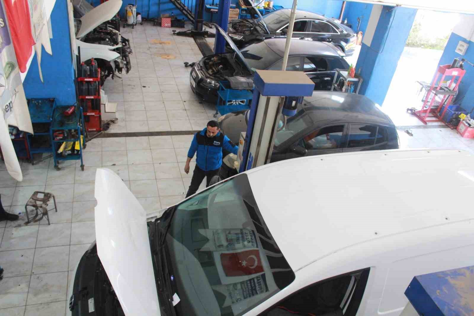 Araç yangınlarında ’yakıt ve yağ kaçağı’ detayı
