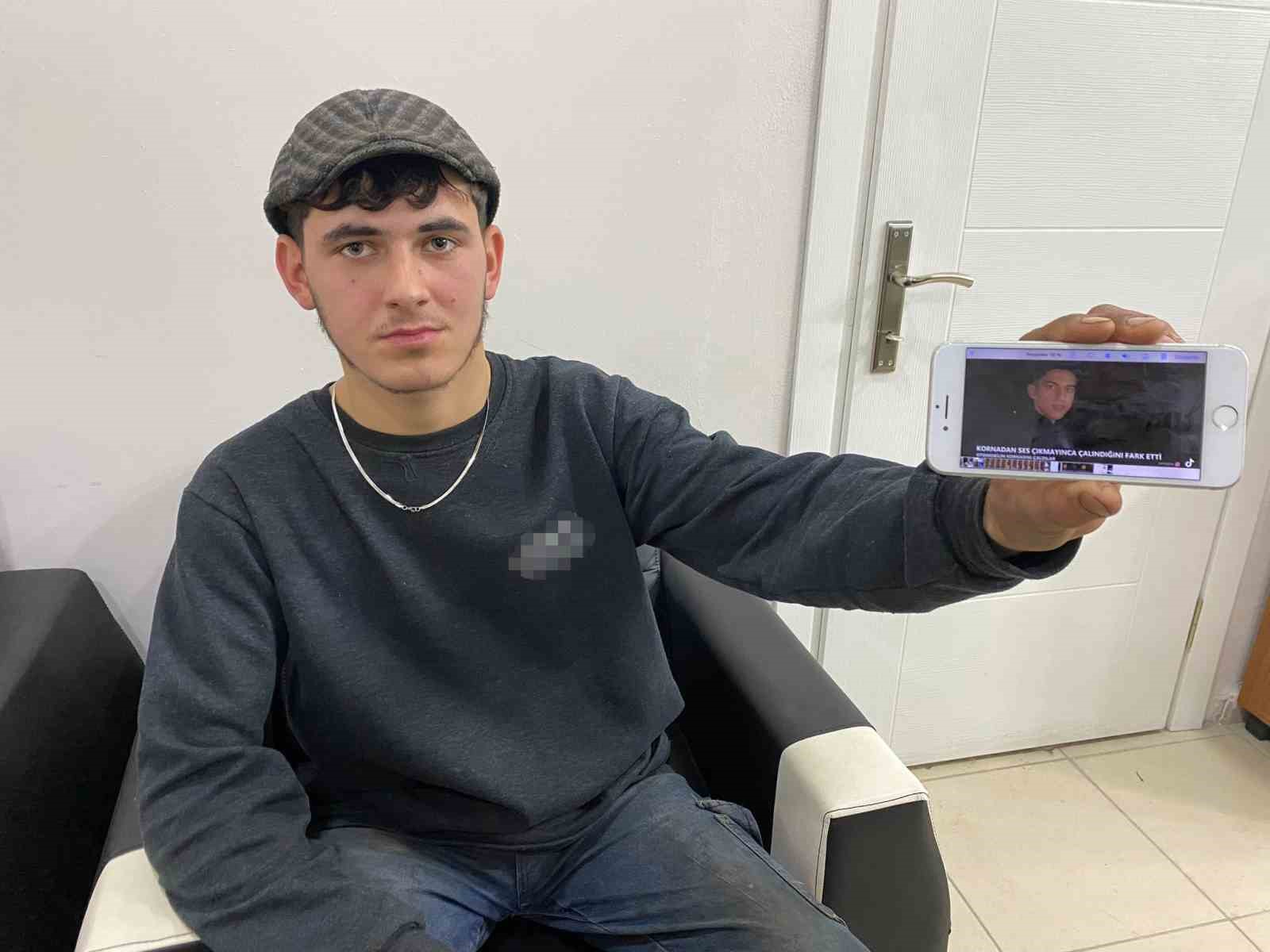 Aralarındaki korna anlaşmazlığı yüzünden karakolluk oldular
Aralarındaki korna anlaşmazlığı yüzünden karakolluk oldular