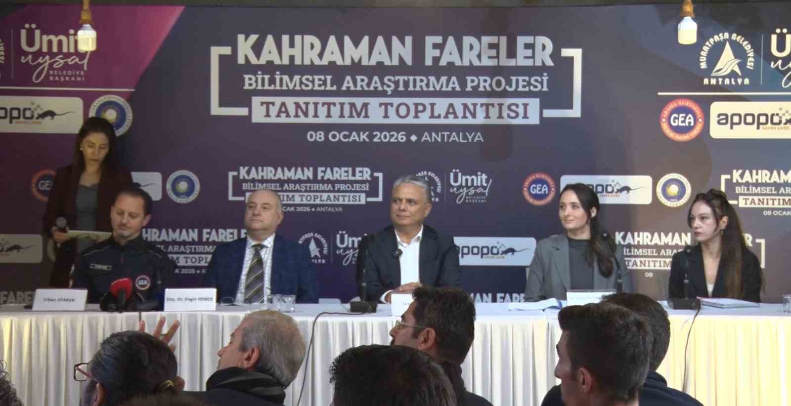 Arama kurtarmada yeni dönem: Enkaz altında kalanları kahraman fareler kurtaracak
Arama kurtarmada yeni dönem: Enkaz altında kalanları kahraman fareler kurtaracak