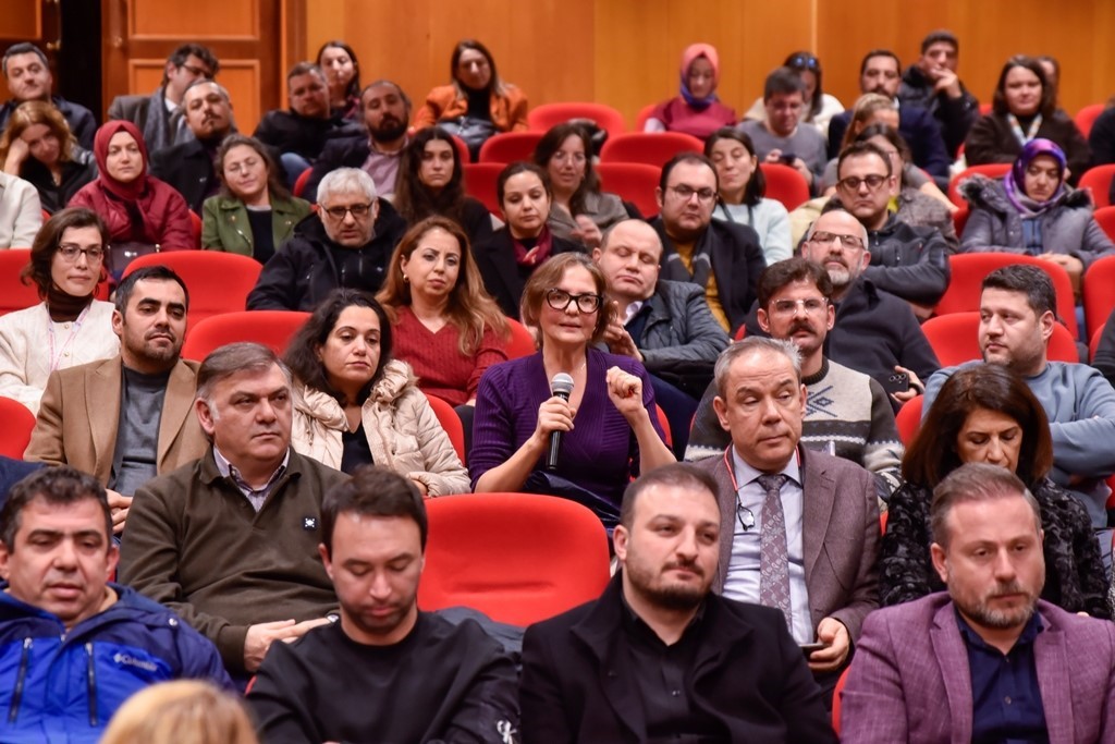 Araştırma Üniversitesi Değerlendirme Toplantısı
Araştırma Üniversitesi Değerlendirme Toplantısı