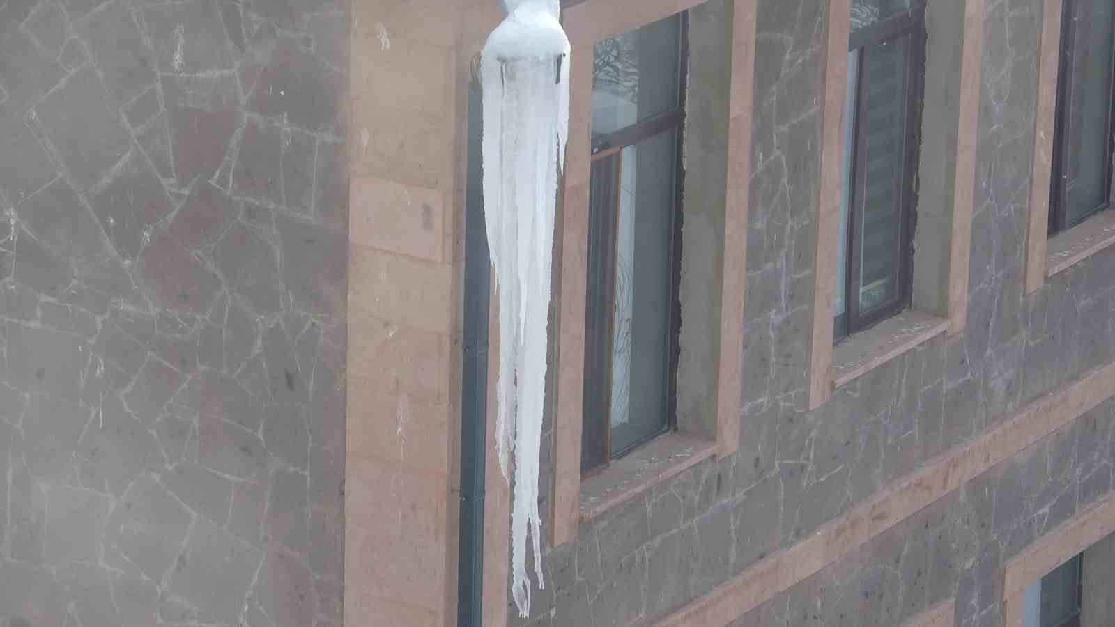 Ardahan’ın Göle ilçesi Türkiye’nin en soğuk yerleşim yeri oldu
